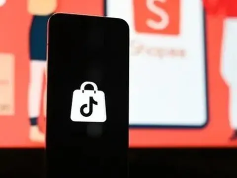 TikTok đang "ăn mòn" thị phần của Shopee
