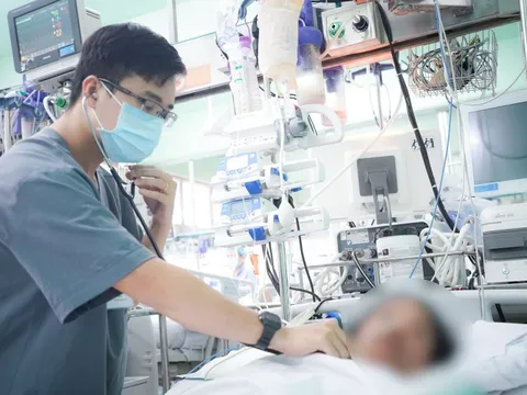 Bệnh viện Chợ Rẫy và Từ Dũ hợp sức cứu người phụ nữ mắc hội chứng "trái tim tan vỡ"