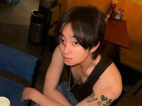 Nam ca sĩ 21 tuổi bị bắt vì nghi sử dụng, phân phối chất cấm