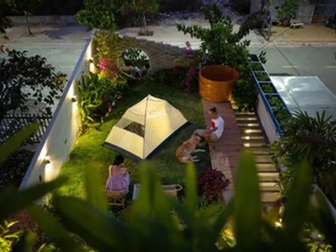 Vợ chồng TPHCM bỏ phố về biển ở miền Trung, dựng ngôi nhà 'biết thở' đẹp mê