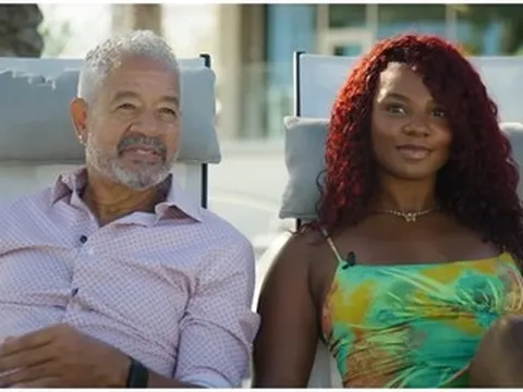 Ông lão U80 yêu mẹ đơn thân kém 46 tuổi, tặng loạt quà xa xỉ