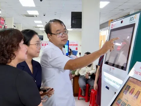 Gia Lai siết kỷ luật công vụ, xử lý cán bộ chậm giải quyết hồ sơ trực tuyến