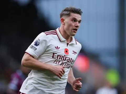 Gyokeres khiến Arsenal lo sốt vó trước đại chiến Sunderland