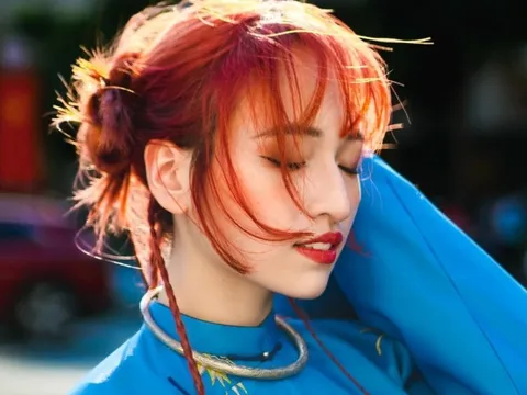 Cô gái lai được chú ý ở Em xinh