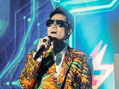 Nói không biết, Khánh Phương vẫn liên tục hát ở sự kiện nhà cái