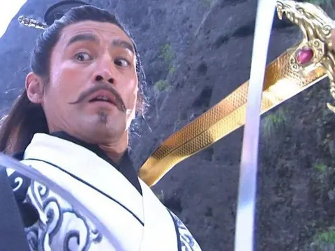 Vũ khí kỳ lạ làm chấn động giang hồ, nhiều cao thủ khiếp sợ