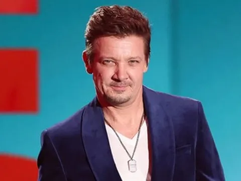 Tài tử Marvel phủ nhận cáo buộc quấy rối, gửi ảnh nhạy cảm cho đồng nghiệp nữ