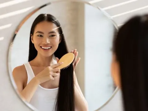 5 thói quen buổi sáng giúp tóc khỏe, bóng mượt tự nhiên