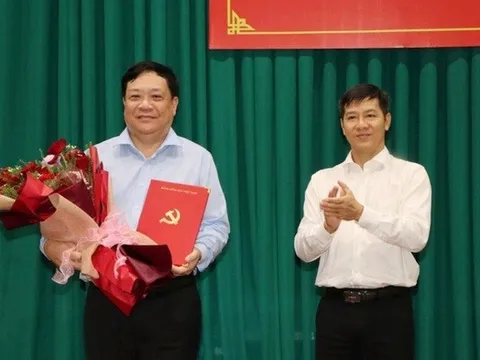 Chủ tịch UBND tỉnh Cà Mau giữ chức Phó Bí thư Tỉnh ủy Đồng Tháp