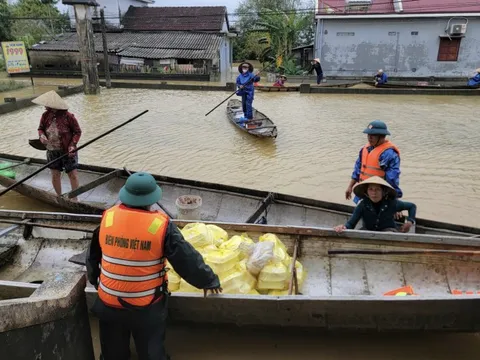 Mỹ công bố viện trợ khẩn cấp cho Việt Nam sau các cơn bão liên tiếp