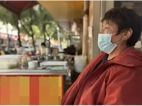 Người mẹ hiến thận cứu con trai, kiên quyết không nhận tiền hỗ trợ