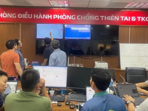 Sở Khoa học và Công nghệ TP HCM chung tay khắc phục hậu quả bão lũ ở Khánh Hòa