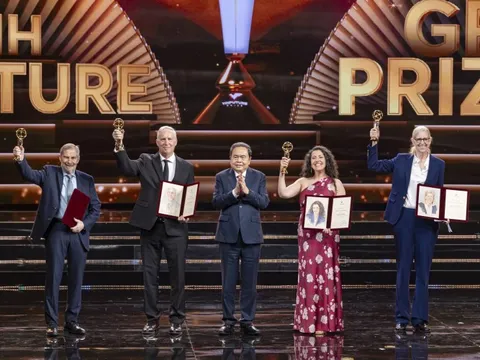 Giải thưởng Chính VinFuture 2025 vinh danh công trình vaccine HPV cứu sống hàng triệu người