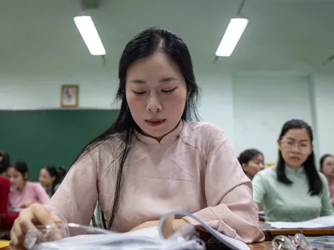 Đề xuất tuyển thẳng NSƯT, thầy thuốc ưu tú vào ngành giáo dục