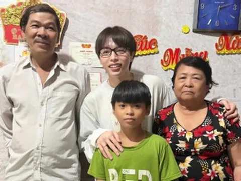 Đức Phúc vạch trần câu chuyện giả mạo về tài xế xe ôm gây xôn xao MXH