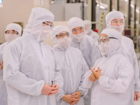 Tăng cường hợp tác với Intel, thúc đẩy phát triển công nghiệp bán dẫn Việt Nam