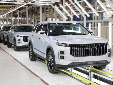 Từ xây dựng nhà máy đến liên tục ra mắt các mẫu xe mới, Omoda & Jaecoo muốn bán 10.000 tại Việt Nam năm 2026 - thách thức là gì?