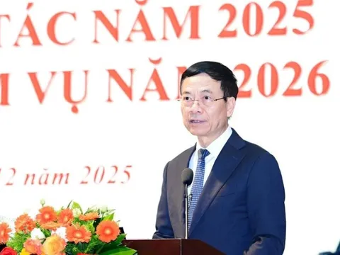 Bộ trưởng Nguyễn Mạnh Hùng: Năm 2025 là năm đặc biệt, một năm đổi mới bằng mấy chục năm cộng lại, kết thúc logic của mô hình phát triển cũ