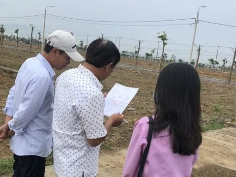 Siết môi giới, minh bạch thị trường để hạ nhiệt giá nhà đất