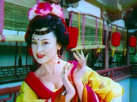 Mỹ nhân gợi cảm nhất 'Thiên long bát bộ': Bỏ showbiz cưới tỷ phú, viên mãn U60