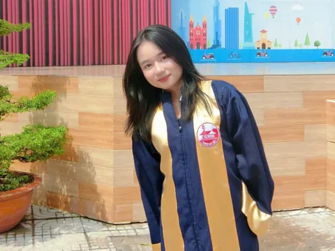 Sinh viên vắng mặt ở lễ trao học bổng vì nhập viện điều trị ung thư