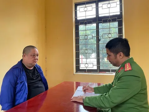 Huy động hàng trăm chiến sĩ, phong tỏa 125 tài khoản tại 16 ngân hàng, triệt phá đường dây lừa đảo do Nguyễn Chính Nghĩa cầm đầu