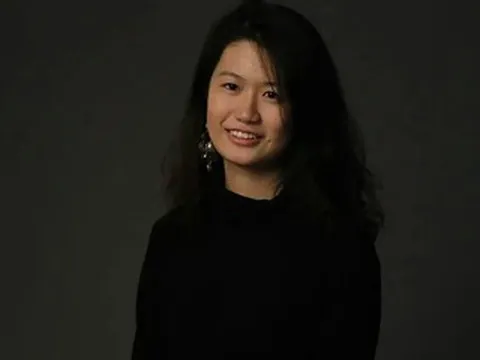 Nữ đạo diễn ngã lầu tử vong ở tuổi 23