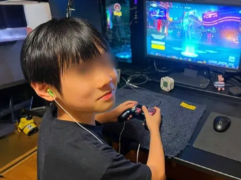Streammer 12 tuổi muốn bỏ học để theo nghiệp game