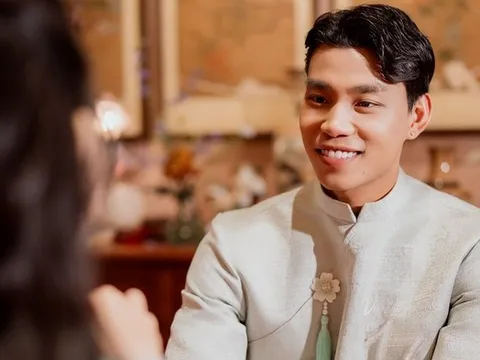 Nam cầu thủ "ting ting" gần 500 triệu đồng cho bạn gái, sở hữu cơ ngơi gây bất ngờ