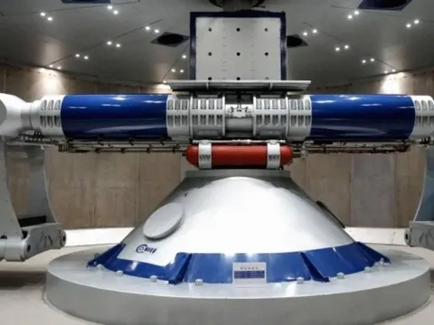 Trung Quốc phát triển cỗ máy 'xô đổ' kỷ lục của Mỹ