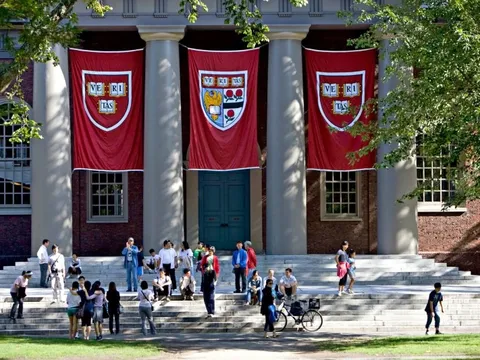 Tăng sinh viên Trung Quốc ở Đại học Harvard