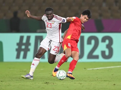 Lê Phát vừa thi đấu, vừa học đại học