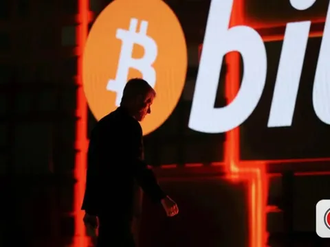 'Cú lừa' Bitcoin mang tên Strategy: Từng tích lượng Bitcoin vượt lượng vàng Mỹ cất trữ, nay có thể phải bán hết để trả 21 tỷ USD nợ, cổ phiếu rơi 70%