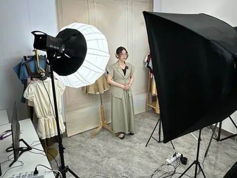 Dịch vụ livestream bán hàng Tết kín lịch, giá thuê KOL tăng chóng mặt