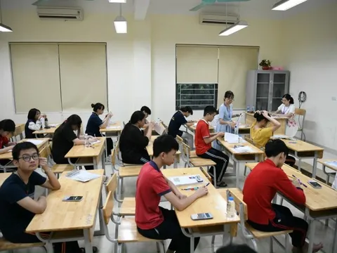 Giảm áp lực thi lớp 10: Cần sửa quy chế tuyển sinh và phân luồng