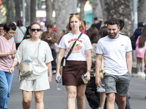 Du lịch Việt Nam “lên ga” tăng tốc, hướng tới năm 2026 bền vững