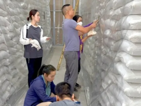 Số lượng lúa gạo nhập kho dự trữ cao chưa từng thấy