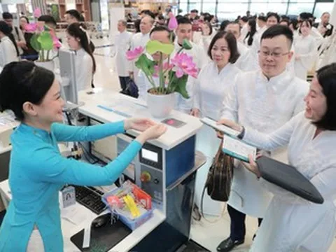 ‘Chuyến bay hạnh phúc’ - Hành trình cảm xúc thăng hoa trên bầu trời Việt Nam