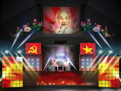 85 năm Ngày Chủ tịch Hồ Chí Minh trở về Tổ quốc: Cầu truyền hình "Hai tay xây dựng một sơn hà"