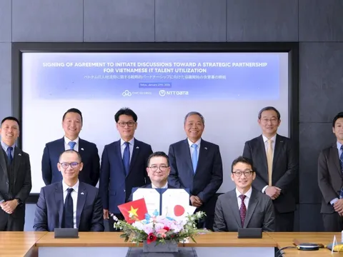 CMC bắt tay NTT DATA