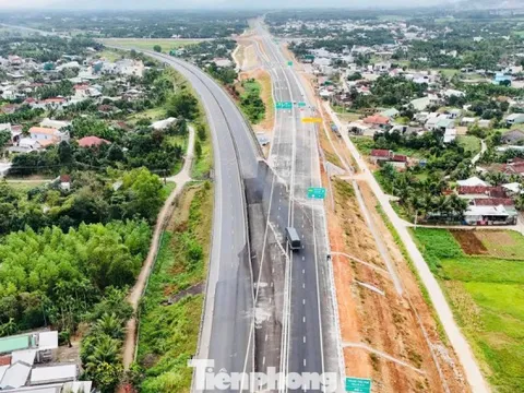 Cận cảnh điểm đấu nối cao tốc Quảng Ngãi - Hoài Nhơn với cao tốc Đà Nẵng - Quảng Ngãi