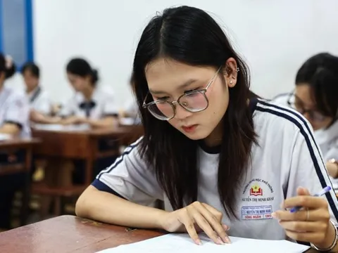 "Siết" xét học bạ, giảm điểm cộng IELTS trong tuyển sinh đại học: Bộ GD&ĐT nói gì?