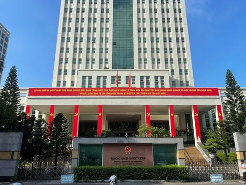 Bộ Nông nghiệp và Môi trường đề nghị không chúc Tết Bộ