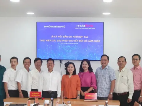 Chuyển đổi số phải lấy phục vụ người dân làm trọng tâm