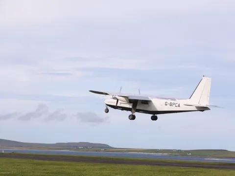 Chuyến bay ngắn nhất thế giới