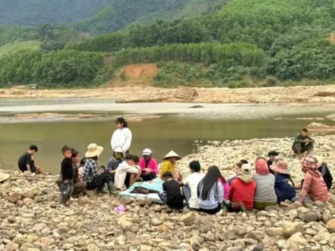 Hai học sinh lớp 3 đuối nước thương tâm trên sông Đakrông