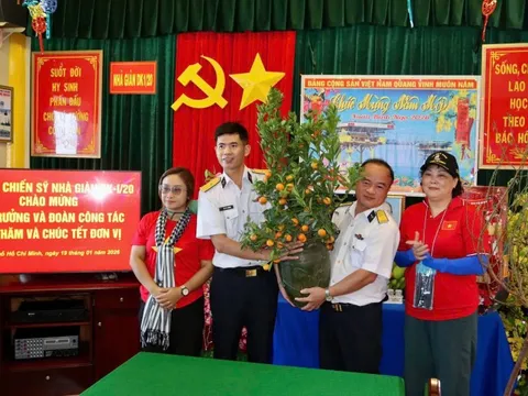 Đón Xuân nơi 'thành lũy thép' Nhà giàn DK1