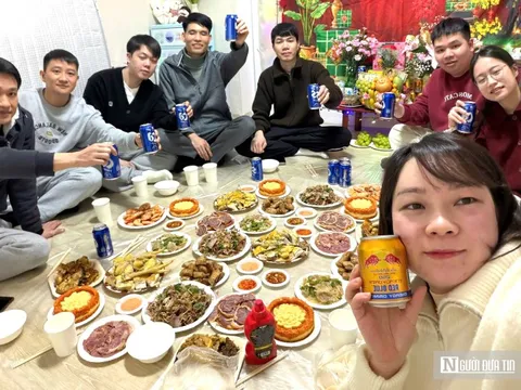 Những người con xa xứ giữ hồn Tết Việt nơi đất khách