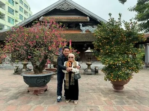 Gần 40 năm ăn Tết phương xa, phút giao thừa vẫn nao nao nhớ nhà