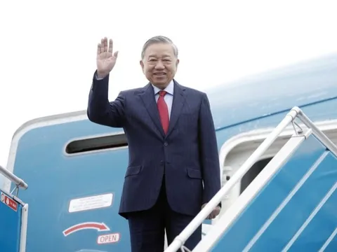 Tổng Bí thư Tô Lâm lên đường tham dự cuộc họp khai mạc Hội đồng Hòa bình về Gaza